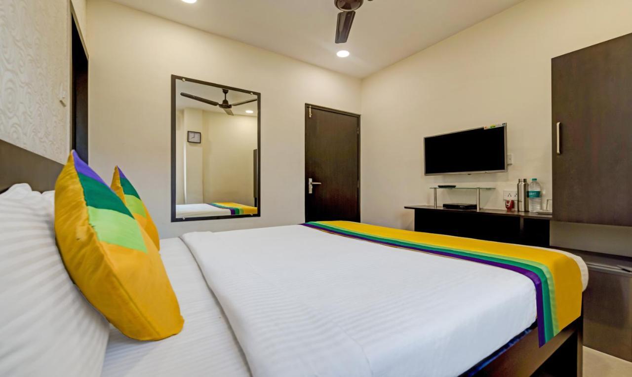 Itsy Hotels Neeranand Plaza Calcutá Exterior foto