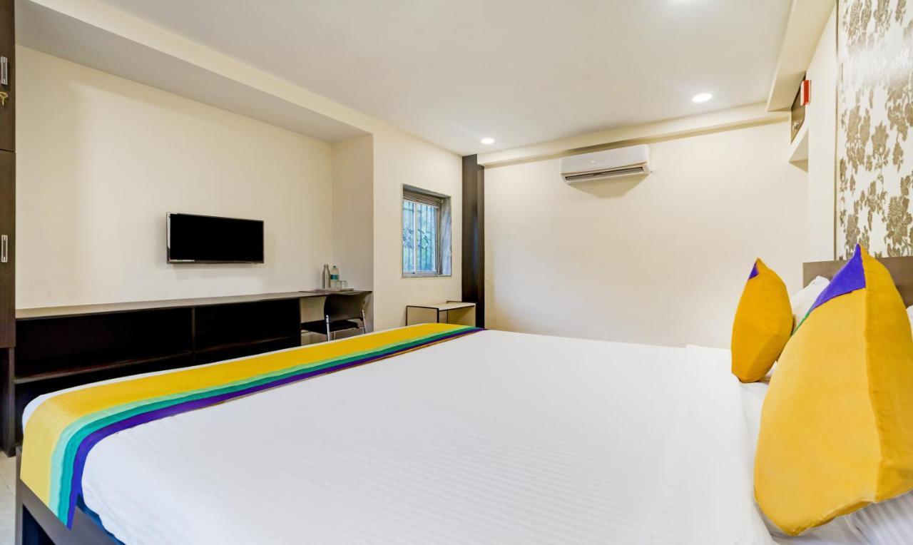 Itsy Hotels Neeranand Plaza Calcutá Exterior foto