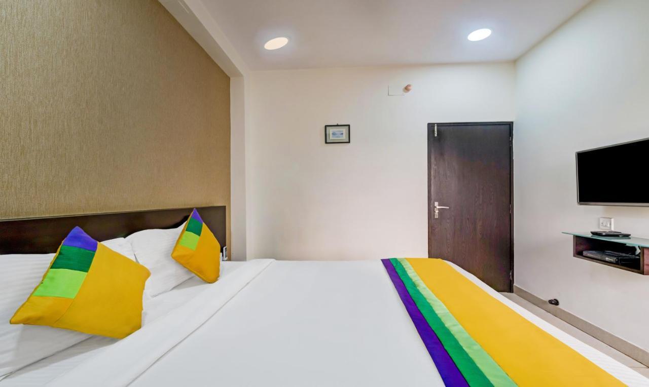 Itsy Hotels Neeranand Plaza Calcutá Exterior foto
