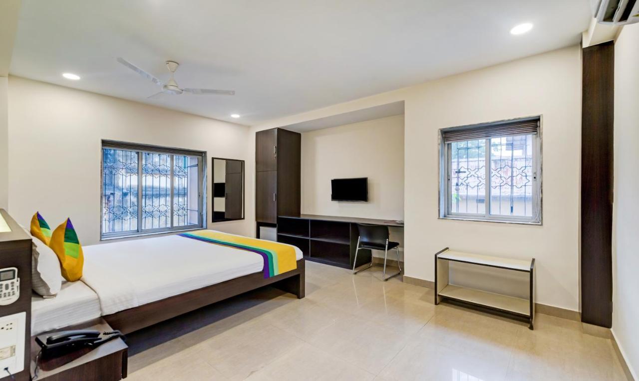 Itsy Hotels Neeranand Plaza Calcutá Exterior foto